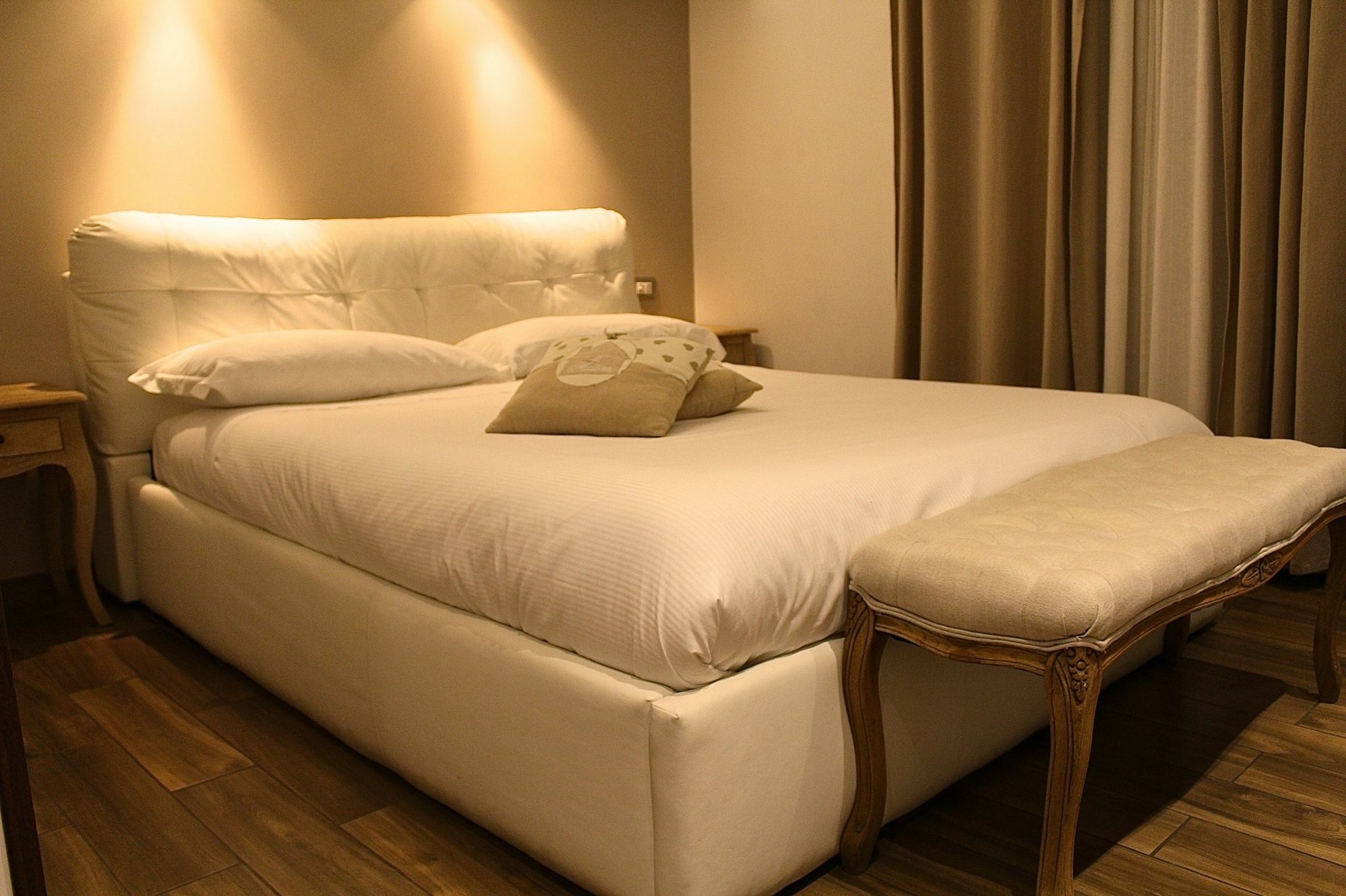 Roman Royal Rooms Εξωτερικό φωτογραφία